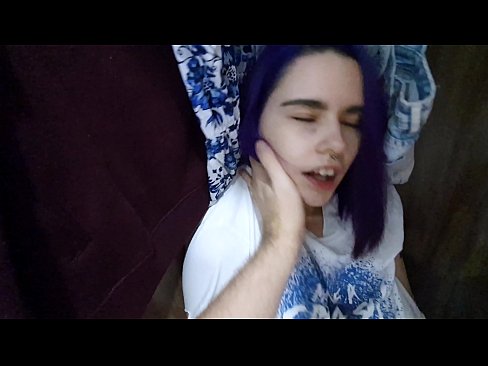 ❤️ Хоҳарамро дар ҷевон ёфт ва ба ӯ кӯмак кард ❤️ Видео мақъад дар мо tg.hentaisea-com.ru ❤